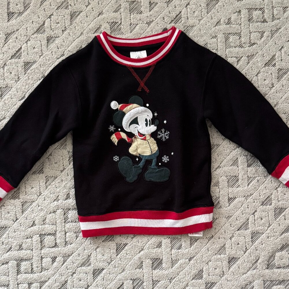 Snow Day Mickey Mouse Christmas Sweatshirt, Boys size XS/4